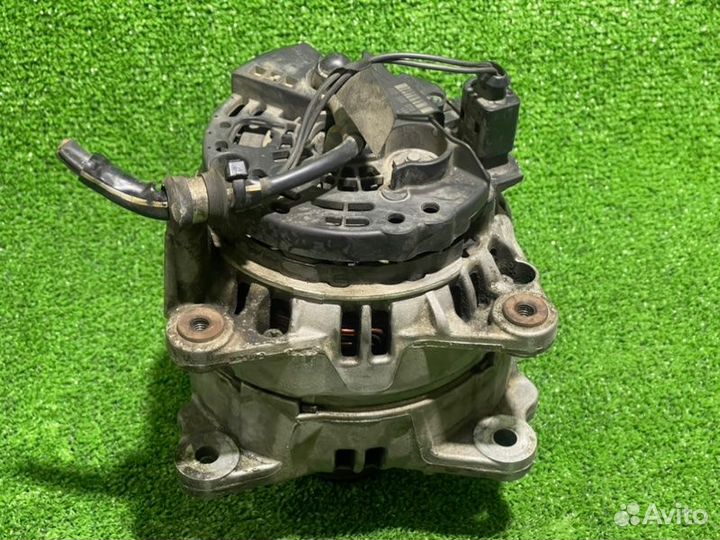 Генератор Octavia Superb Yeti Golf Caddy Jetta