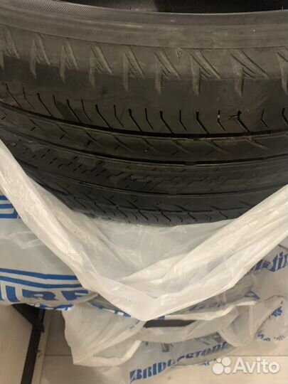Bridgestone Ecopia EP850 235/55 R19