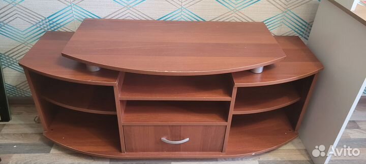 Тумба под телевизор