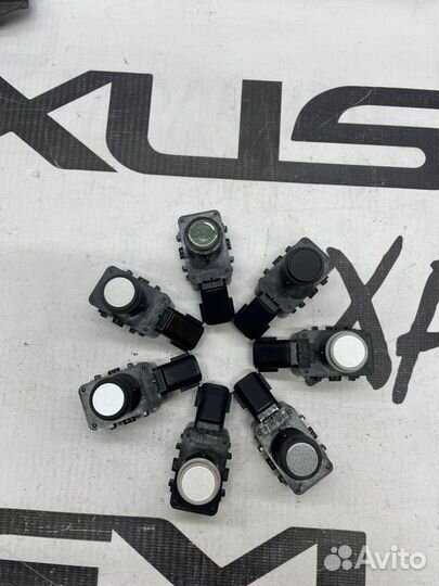 Датчик парковки передний Lexus Rx4 Rx200T Rx300