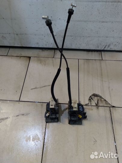 Замок двери renault clio 2 symbol 1