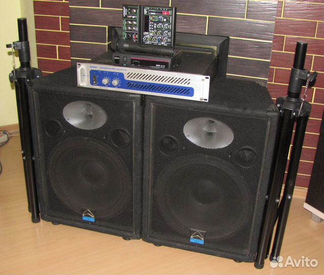 Колонки W15 1200W Усилитель Микшер Микрофон Стойки