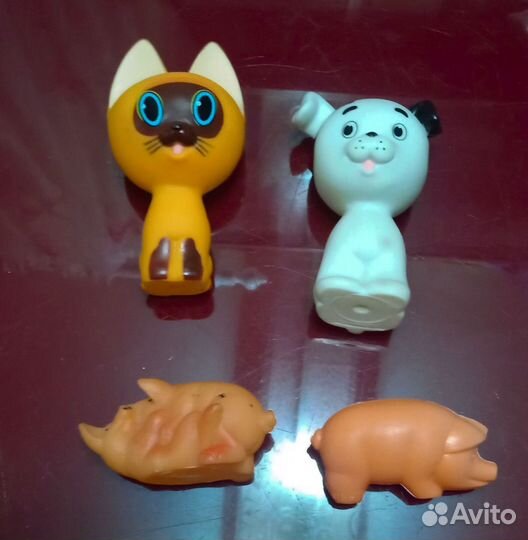 Резиновые игрушки животные