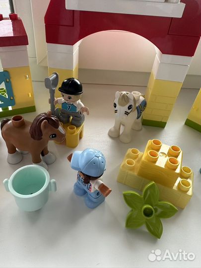 Lego duplo Конюшня для лошади и пони