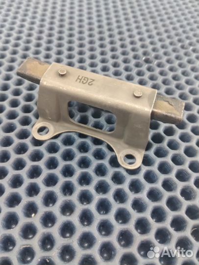 Yamaha FZR750 направляющая цепи грм