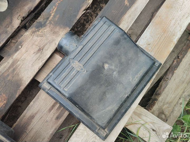 Форд Скорпион корпус воздушного фильтра