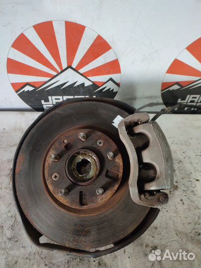 Кулак поворотный правый Mazda Cx-7 EH 2.3