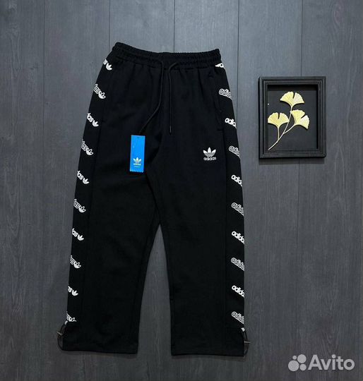 Спортивные штаны Adidas