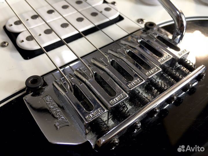 Электрогитара ibanez Gio Комбоусилитель Behringer