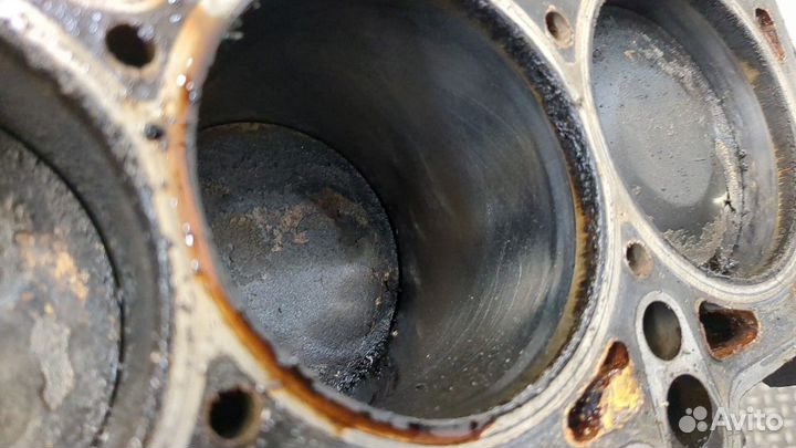 Блок цилиндров Audi A6 (C5) APS