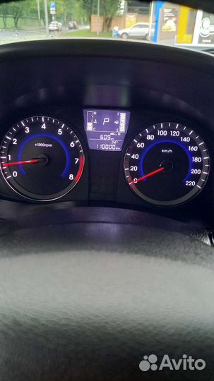 Hyundai Solaris 1.6 AT, 2015, 110 000 км