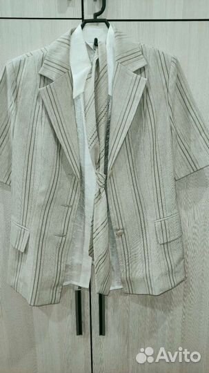 Костюм женский