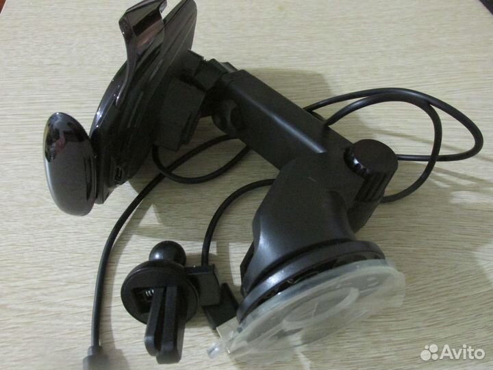 Держатель для телефона с датчиком приближения