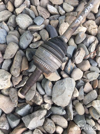 Toyota funcargo привод передний левый