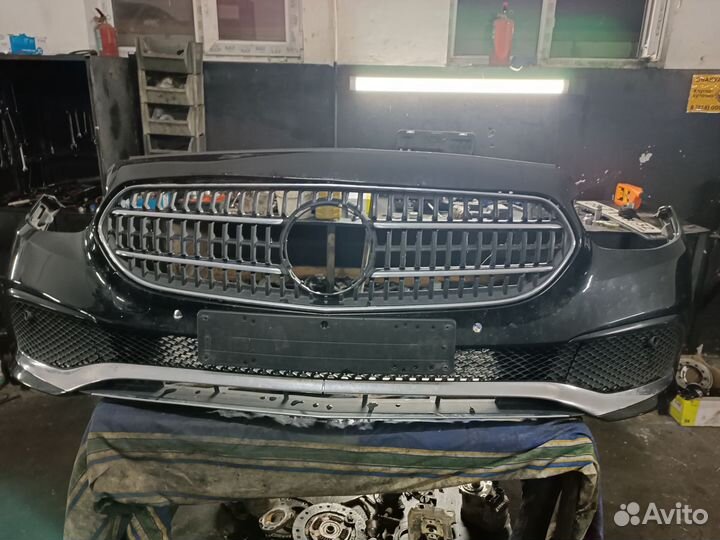 Бампер на mercedes 213 дизель