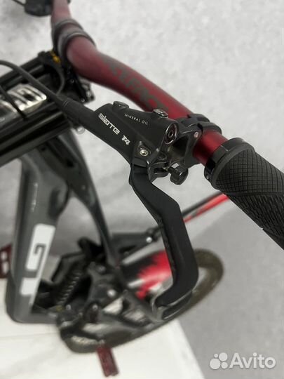 Gt fury Expert 27,5 Carbon размер рамы S 165-175