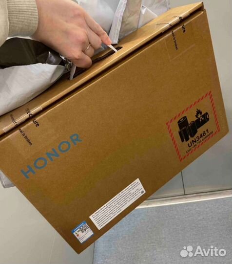 Ноутбук Honor MagicBook142021