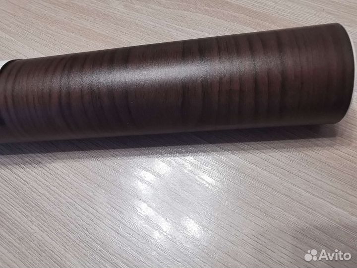 Плёнка самоклеющаяся новая 8м тёмное дерево
