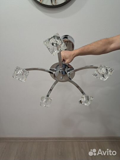 Светильник потолочный