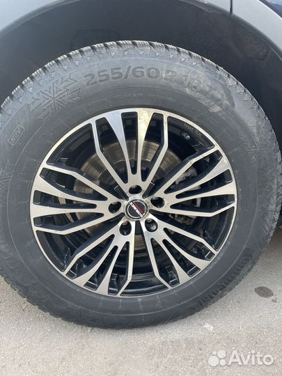 Комплект зимних колес R18