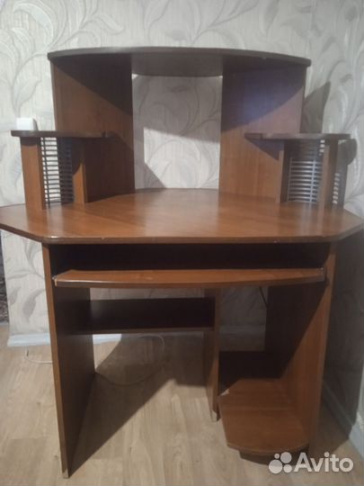 Компьютерный стол бу