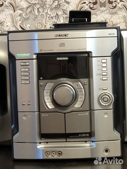 Музыкальный центр sony