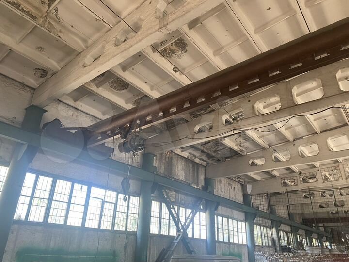 Склад, 1400 м²