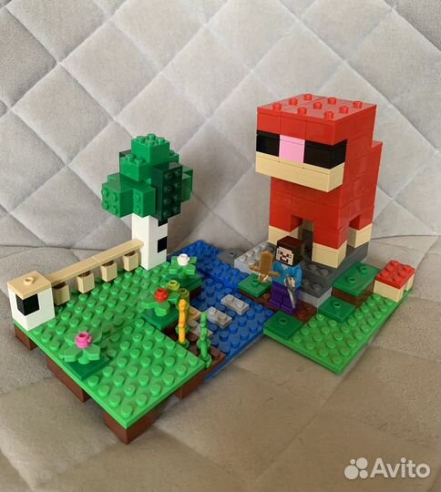 Лего 21153 Minecraft