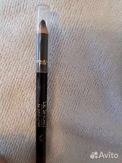 Карандаш для бровей и тени для век