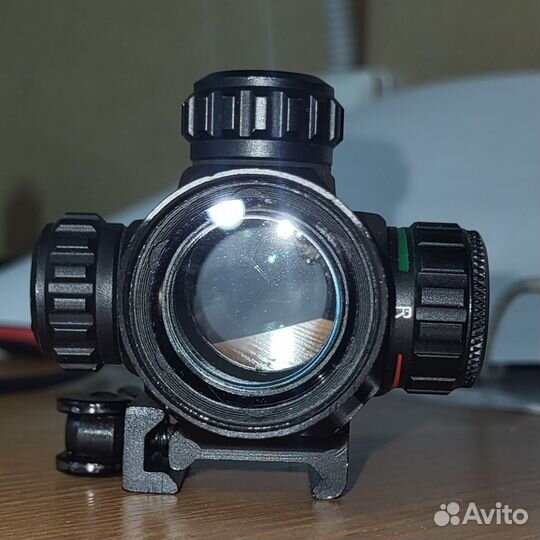 Колиматорный прицел SCP-DS3028W