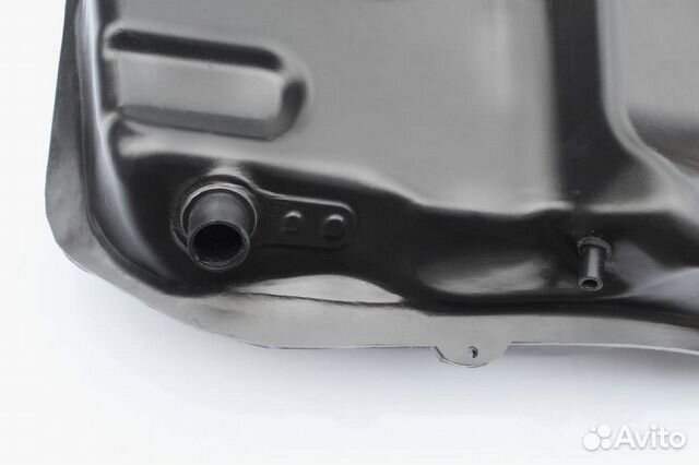 Топливный бак Митсубиси Лансер 10