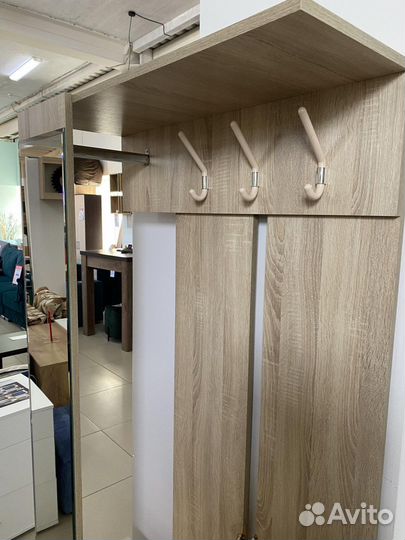 Прихожая Лига