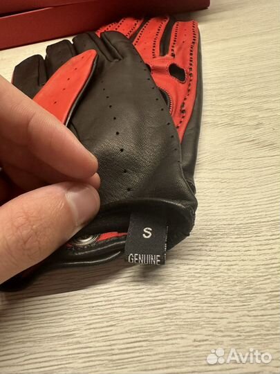 Перчатки Ferrari новые оригинал