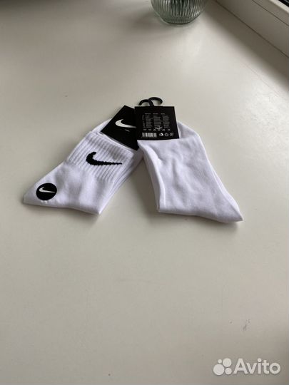 Носки Nike белые