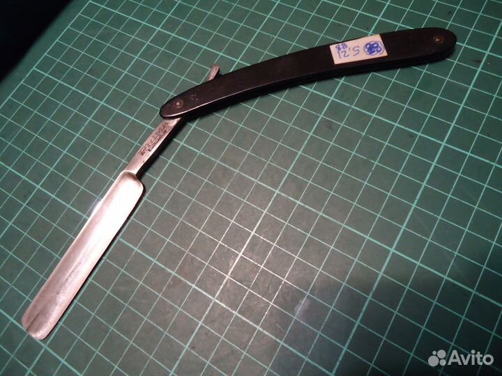 Бритва опасная 2 шт старинная.германия коллекция