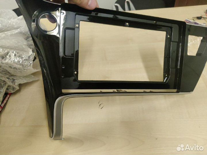 Переходная рамка Toyota Corolla 2016-2018, 10