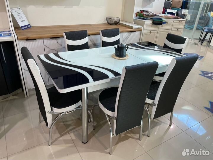 Обеденная группа раскладной стол и стулья