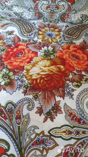 Павловопосадский платок, Сон бабочки, 125х125