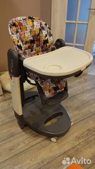 Стульчик для кормления peg perego