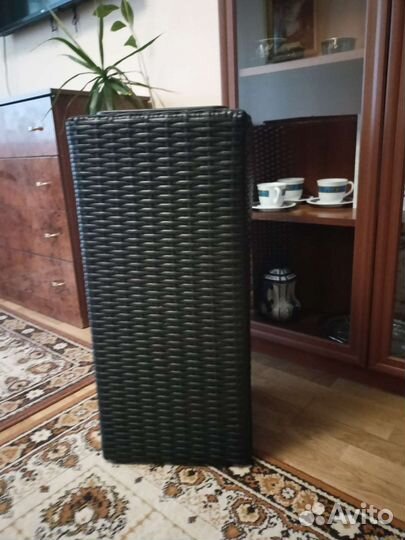 Кашпо высокое из искусственного ротанга