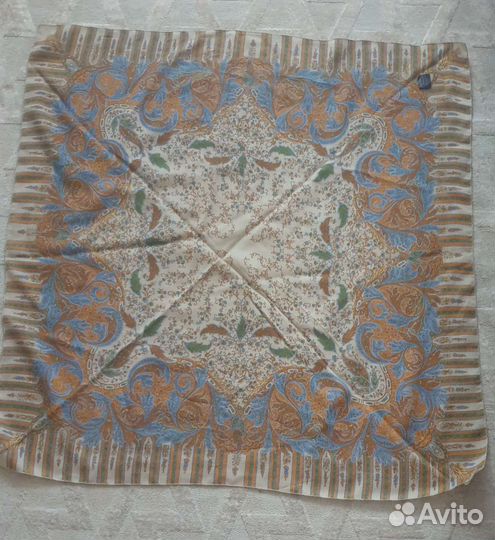 Платок Павловопосадский