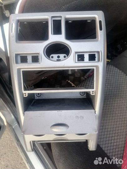 Рамка на priora