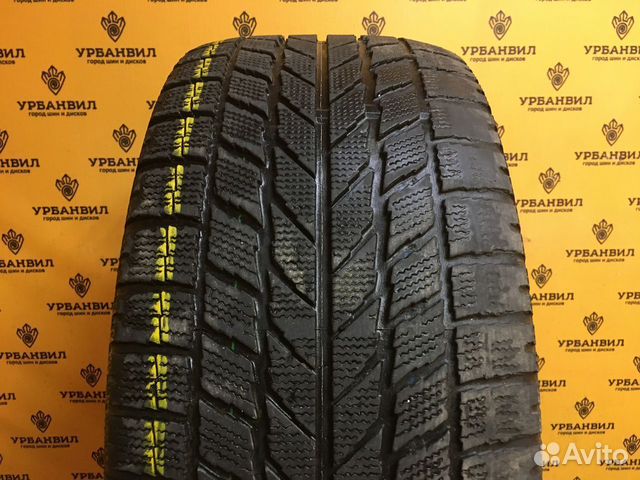 Toyo Observe Garit KX 235/45 R17 93Q