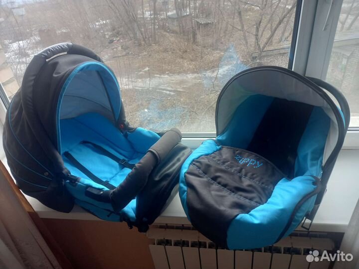 Коляска Zippy Tutis (3 в 1)