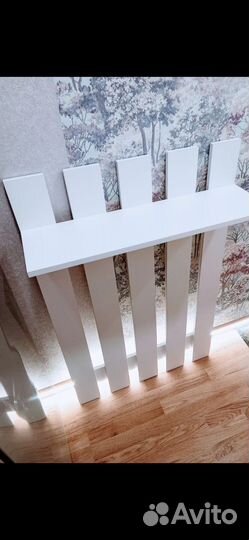 Вешалка в прихожую