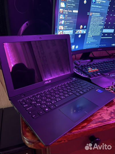 Ноутбук 11.6 Asus с SSD 120gb, 4gb Ram