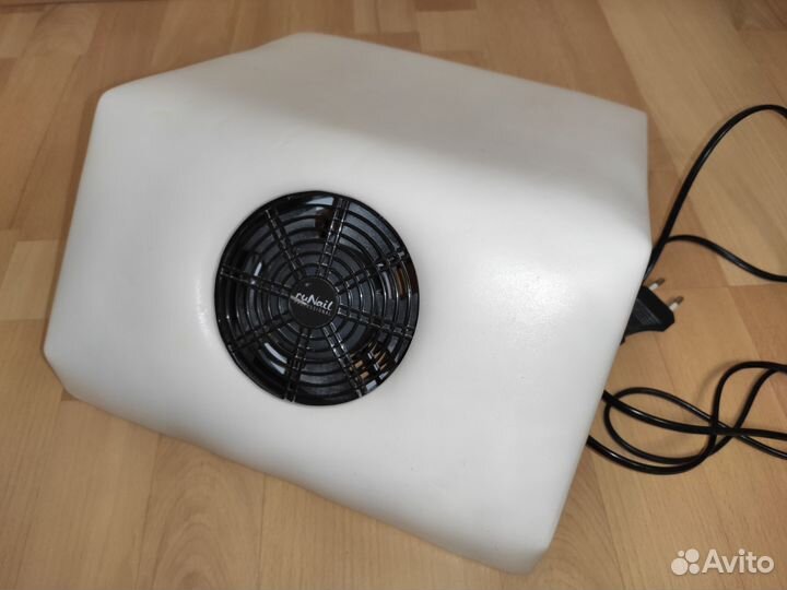 Вытяжка для маникюра