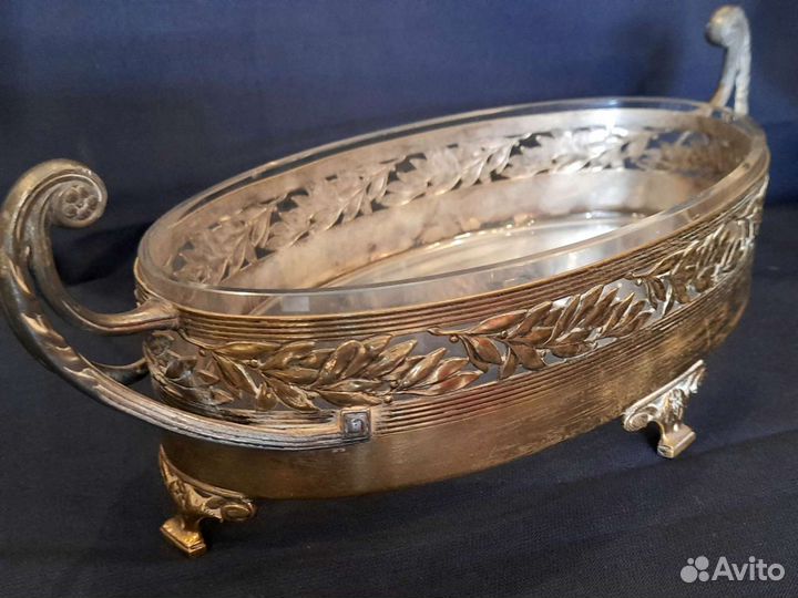 Конфетница 