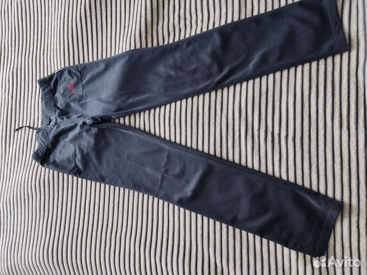 Спортивный костюм женский