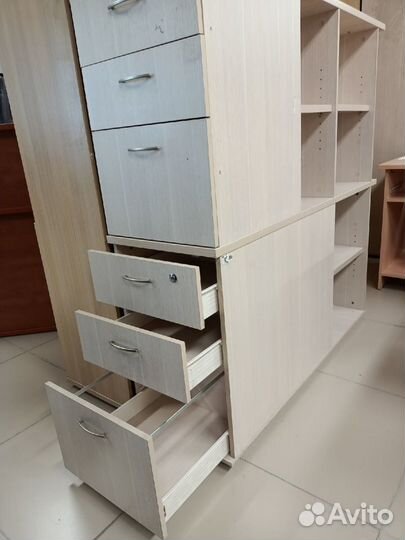Шкаф-тумба С ящиками, полками 6 шт. Б.У